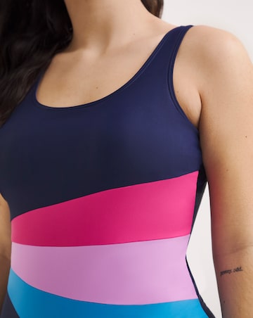 Sports Padded Piping Swimsuit