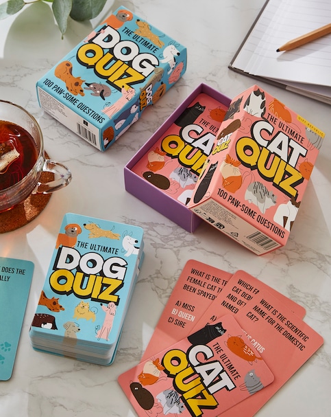 Cat and Dog Quiz Card Pack