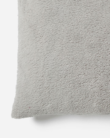 Cuddle Fleece Cushion