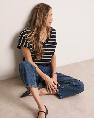 Anthology Stripe V Neck T-Shirt