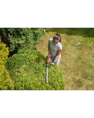 Flymo 18V SimpliCut 450 Cordless Hedge Trimmer 2.0Ah Battery & Charger