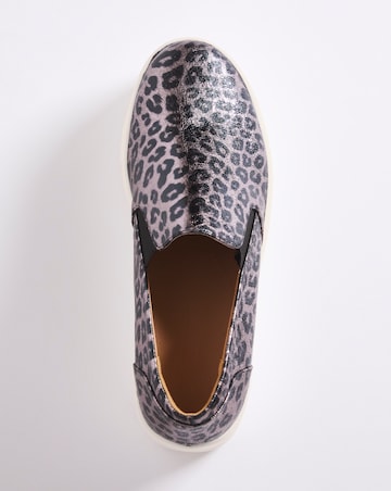 Flatform Twin Gusset Trainer - Wide Fit (E)