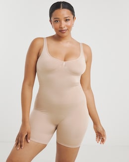 MAGIC Bodyfashion Medium Control Low Back Bodysuit Cappccino