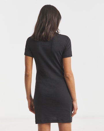 Champion Dress