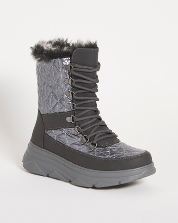 Alaska Lace Up Snow Boots - Wide Fit (E)