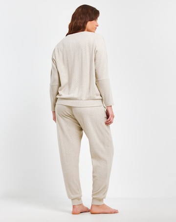 Pretty Secrets Cable Knit Lounge Set
