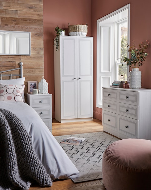 Richmond Ready Assembled 2 Door Wardrobe