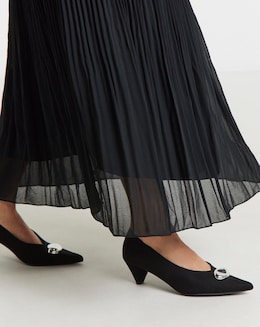 Nevis Kitten Heel Hardware Trim V Cut Court Shoes - Wide Fit (E)