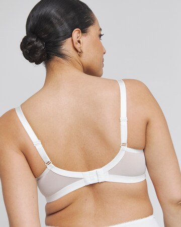 Gossard Superboost Lace Non Wired Bralette White