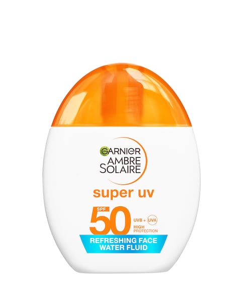 Garnier Ambre Solaire Super UV Refreshing Water Fluid - Invisible