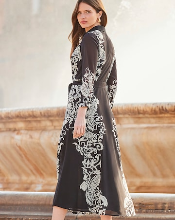 Sosandar Black& White Floral Print Belted Midi Shirt Dress