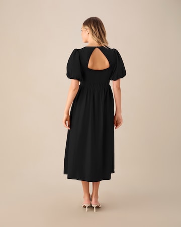 Ro&Zo Black Puff Sleeve V Neck Midi Dress