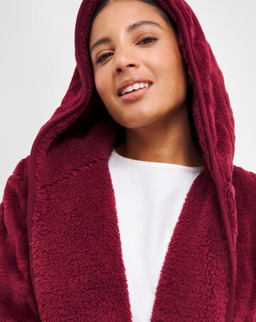 Pretty Secrets Cable Lounge Cardigan