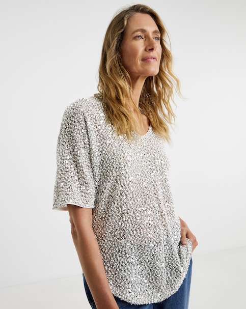 Mono Sequin Popcorn V Neck Top