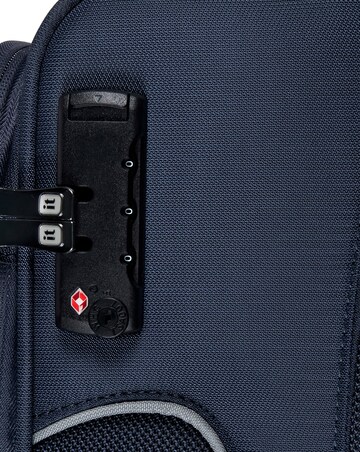 IT Luggage Teleported Medium Suitcase
