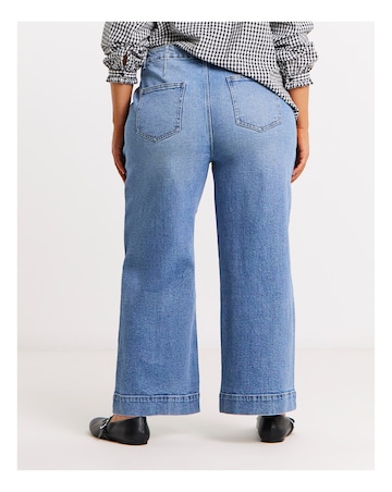 Light Wash 99/1 Authentic Crop Wide Jeans