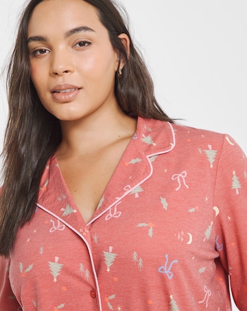 Pretty Lounge Vintage Christmas Print Revere Pyjama Set