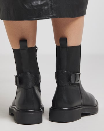 Kylo Chelsea Leather Ankle Boots - Wide Fit (E)