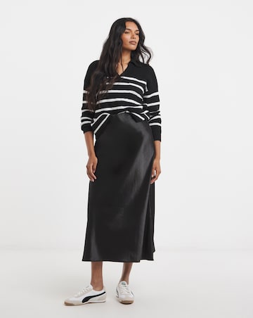 Cosy Yarn Black & Ivory Stripe V-Neck Collared Jumper
