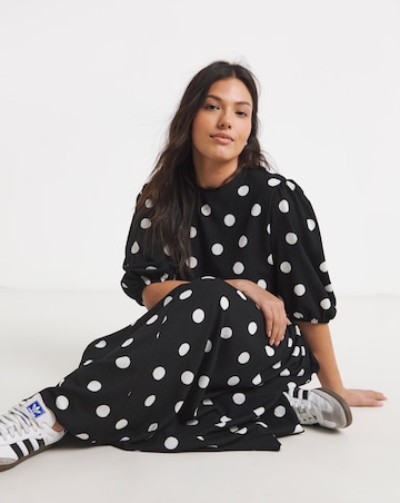 Waffle Drop Hem Midi Dress