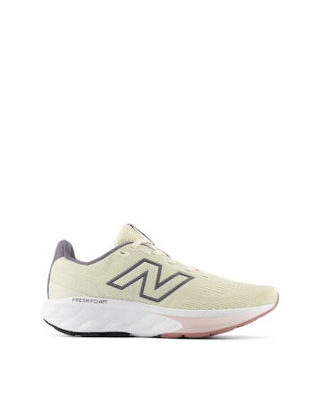 New Balance 520 Trainers