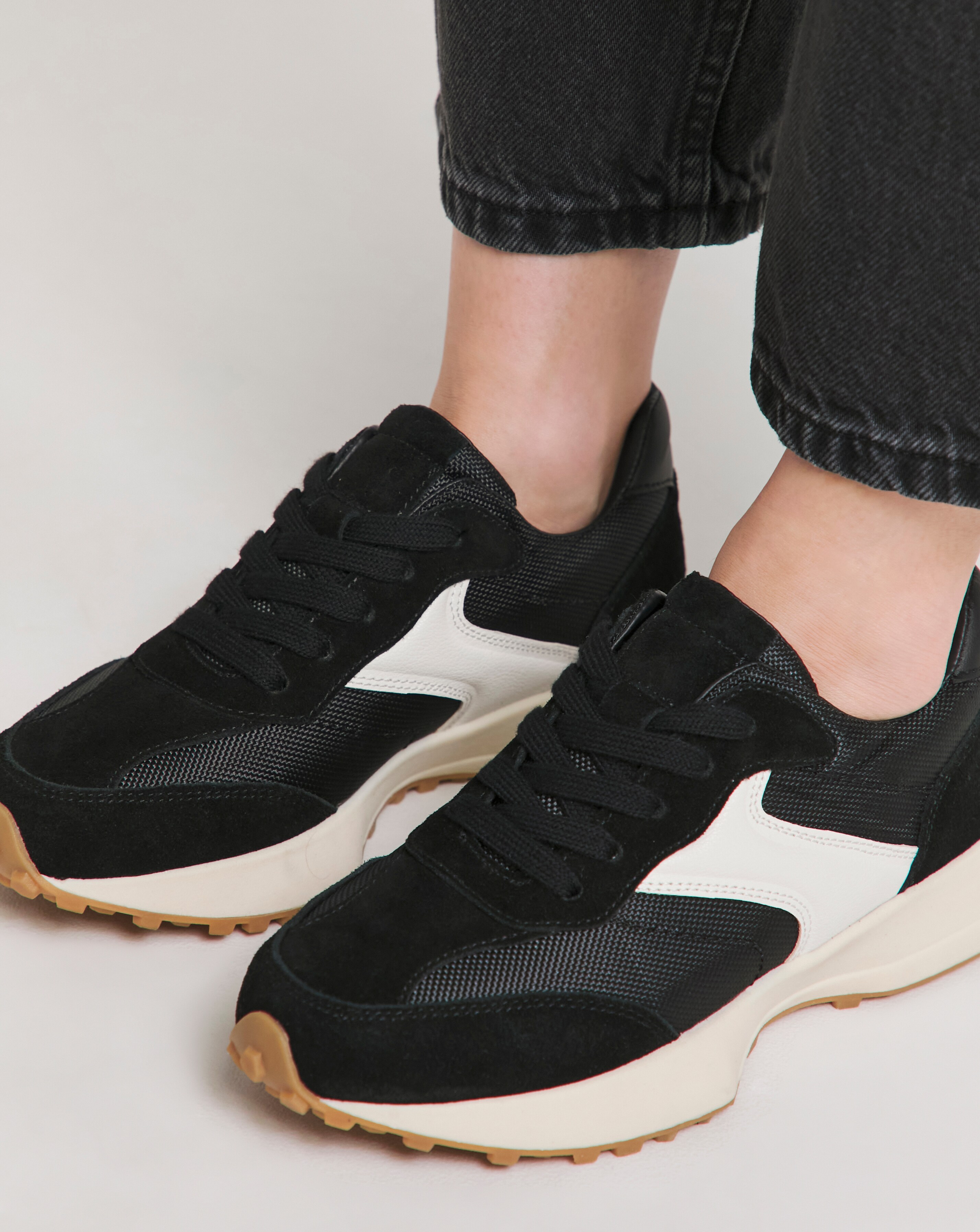 Akira Suede Retro Runner Trainer - Wide Fit (E)