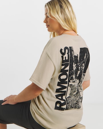 Sand Ramones License T-Shirt