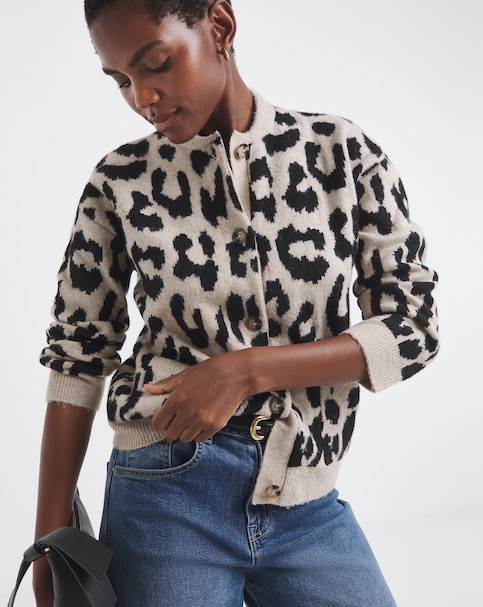 Cosy Yarn Leopard Knitted Bomber