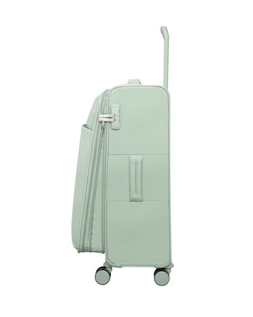 IT Luggage Lustrous Luxe Medium Suitcase