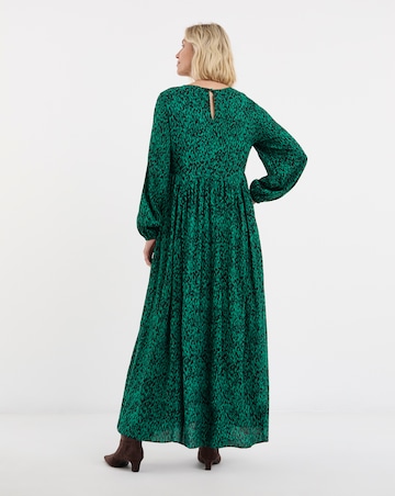 Shaped Waist Long Sleeve Tea Dress