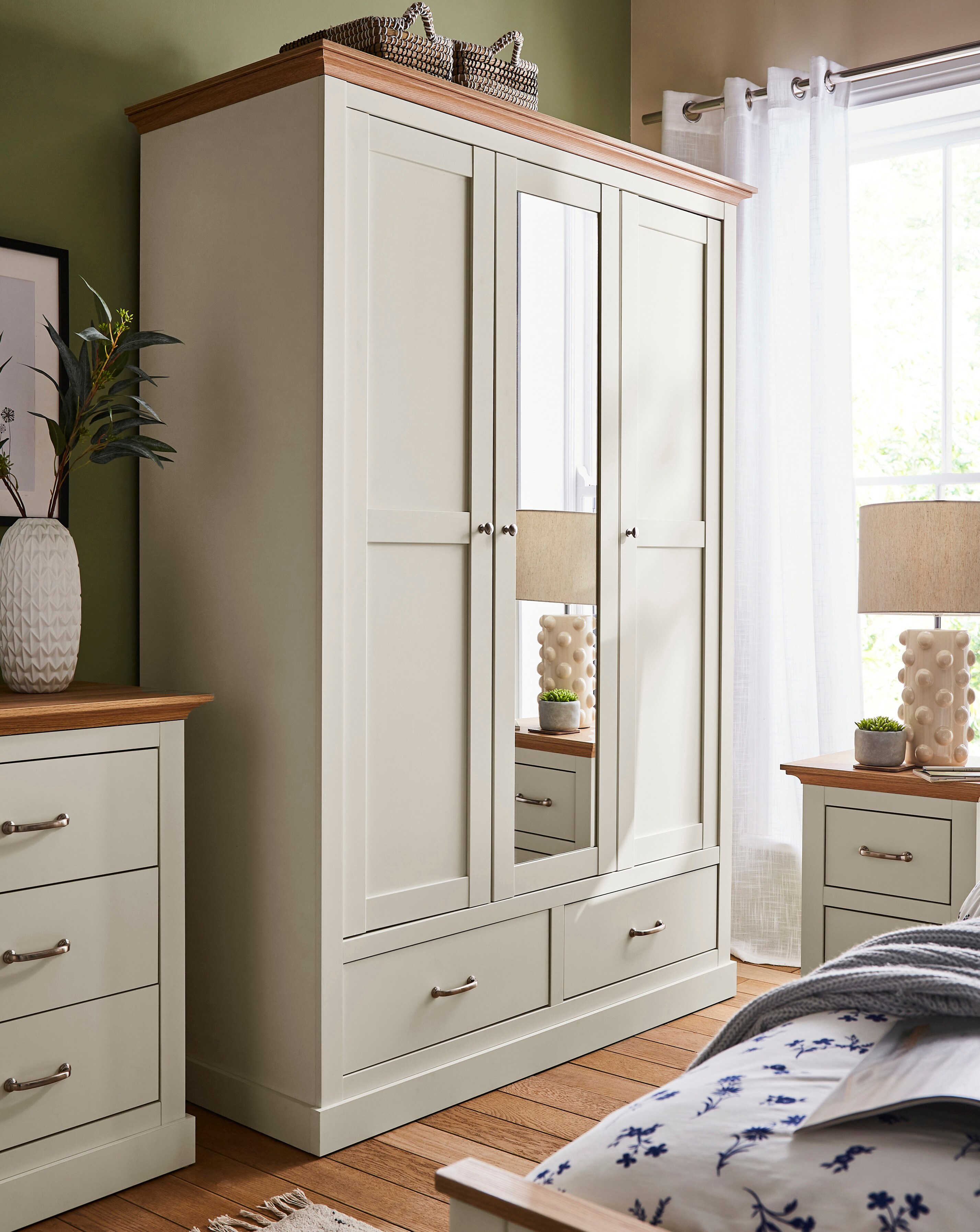 Julipa Ashford 3 Door 2 Drawer Wardrobe with Mirror