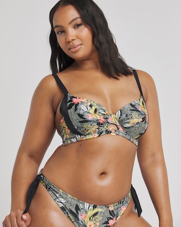 Dorina Curves Salaga Non Pad Wired Bikini Top