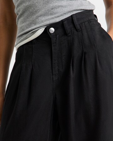 Simply Be Black Lyocell Pleat Detail Wide Leg Jeans