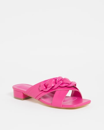 Chain Detail Crossover Mule - Wide Fit (E)