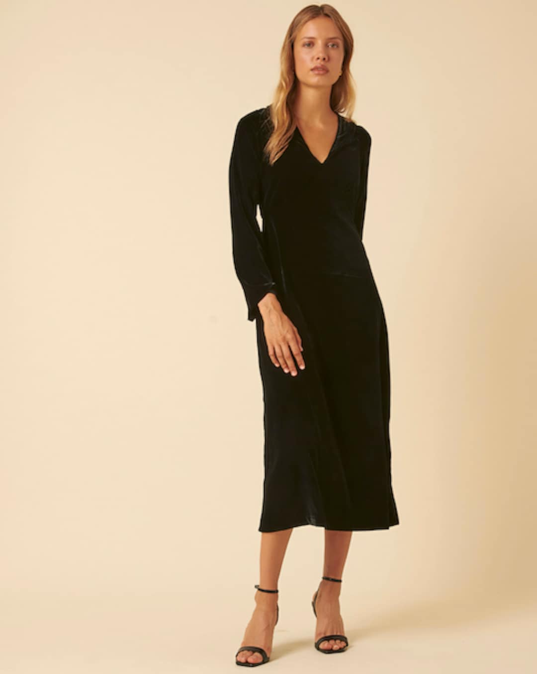 Black Evening & Party Dresses | Fashion World Black Evening & Party Dresses | Fashion World