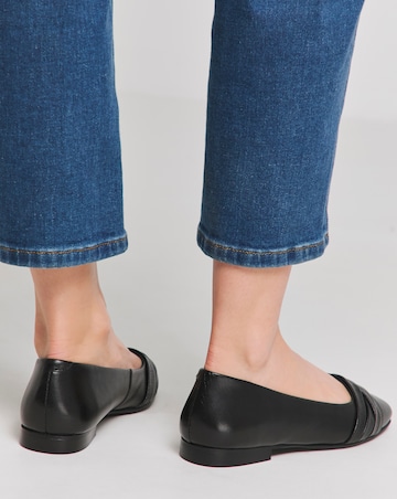 Heavenly Soles Lucille Leather Crossover Detail Square Toe Ballerina Wide E Fit