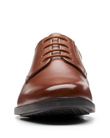 Clarks Howard Walk Shoes Wide Fit - Dark Tan
