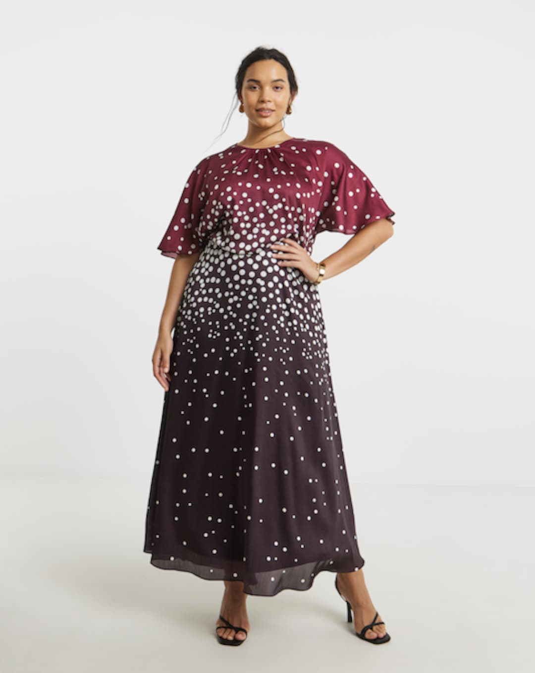 fashion world clearance sale on dresses BIGGEST SALE of the season EVERYTHING must go! Shop in-store & online at Fashion World don't miss out on unbeatable deals! Whether you're stepping out or scrolling in,