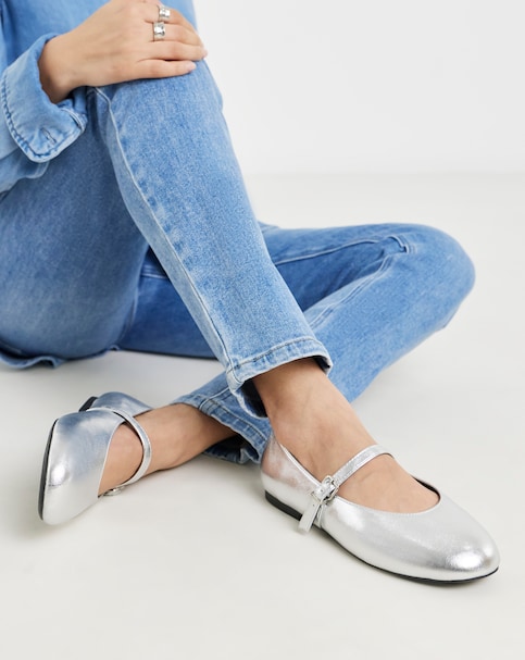 Calla Classic Mary Jane Ballerina Shoes - Extra Wide Fit (EEE)
