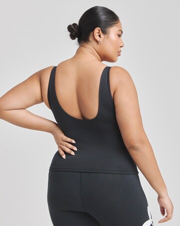 Under Armour Motion Tank