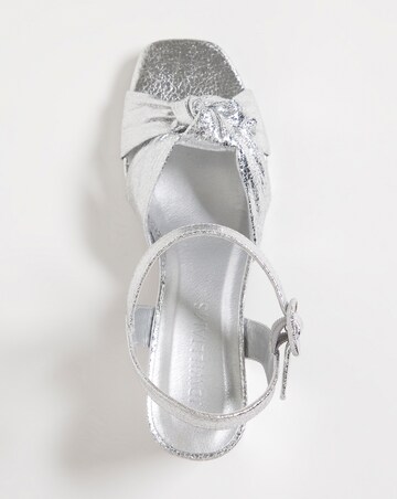 Missy Knotted Vamp Platform Sandal - Extra Wide Fit (EEE)