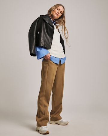 Anthology Contrast Trim Rib Vest