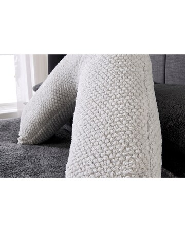 Waffle Fleece V-Shaped Cushion