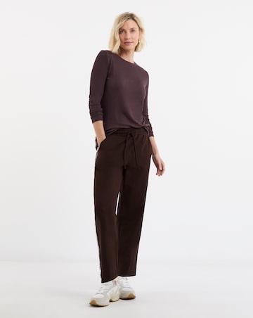 Ribbed Crew Neck Long Sleeve Top