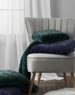 Catherine Lansfield  Cosy Diamond Throw
