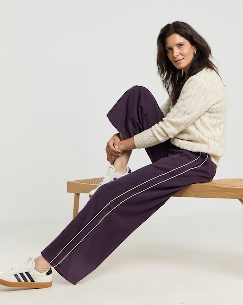 Piped Wide Leg Jogger