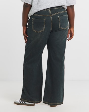 Simply Be Vintage Wash Pleat Detail Wide Leg Jeans
