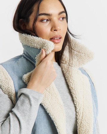 Light Wash Borg Lined Denim Gilet