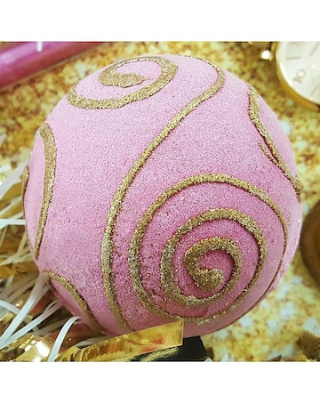 Bomb Cosmetics Santas Squad Sack