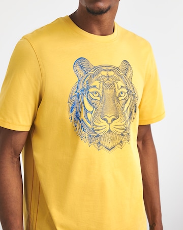 Joe Browns Tiger Print T-Shirt Long Length